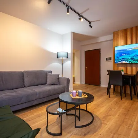 Blloku Unique 2 Apartman *